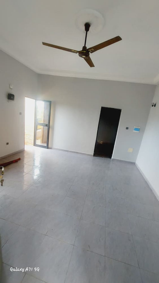 Appartement 1 pièce en location à Agoè Legbassito – 50 000 FCFA