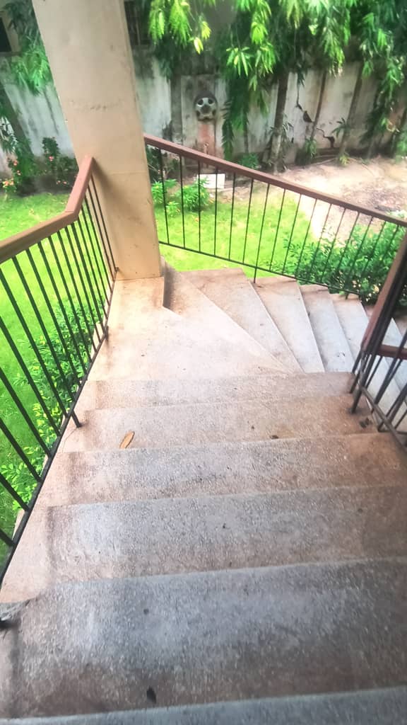 Villa 3 chambres en vente à Tokoin Casablanca proche du goudron – 150 millions FCFA