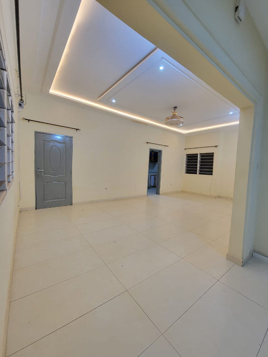 Appartement 2 chambres en location à Adjidogomé Logoté – 80 000 FCFA