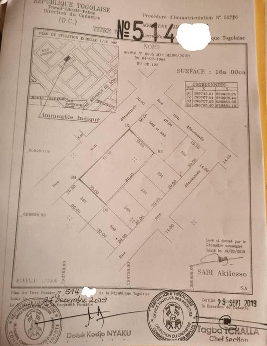 Terrain de 1800 m² en vente à Agoè Kossigan – 40 millions FCFA le lot
